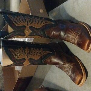 Circle G by CORRAL Little Boys size 2.5 all leather high end square toe boots